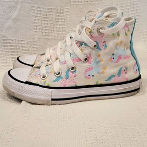 Kids Converse. Size 11.